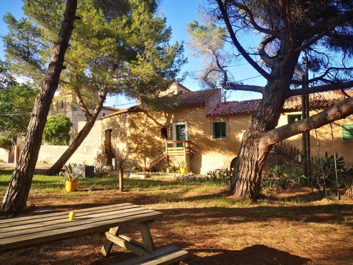Maison Entiere Hameau Monastir Del Camp Passa Екстер'єр фото